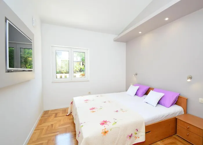 Mornar-1 By Interhome Трогир